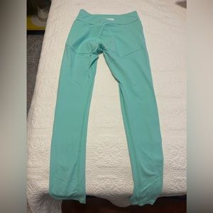 Gymshark women’s mint green leggings